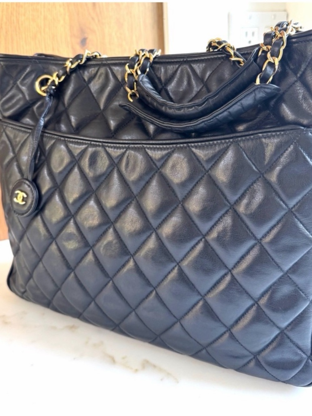 CHANEL Lambskin Black Quilted Leather Shoulder Bag with Gold Chain Straps - Picture 3 of 16